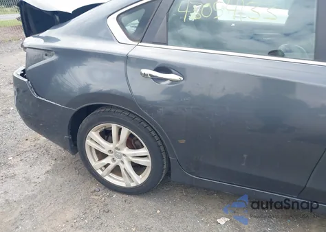 2013 Nissan Altima 3.5 Sl z USA, uszkodzony, nr VIN 1N4BL3AP1DC145880